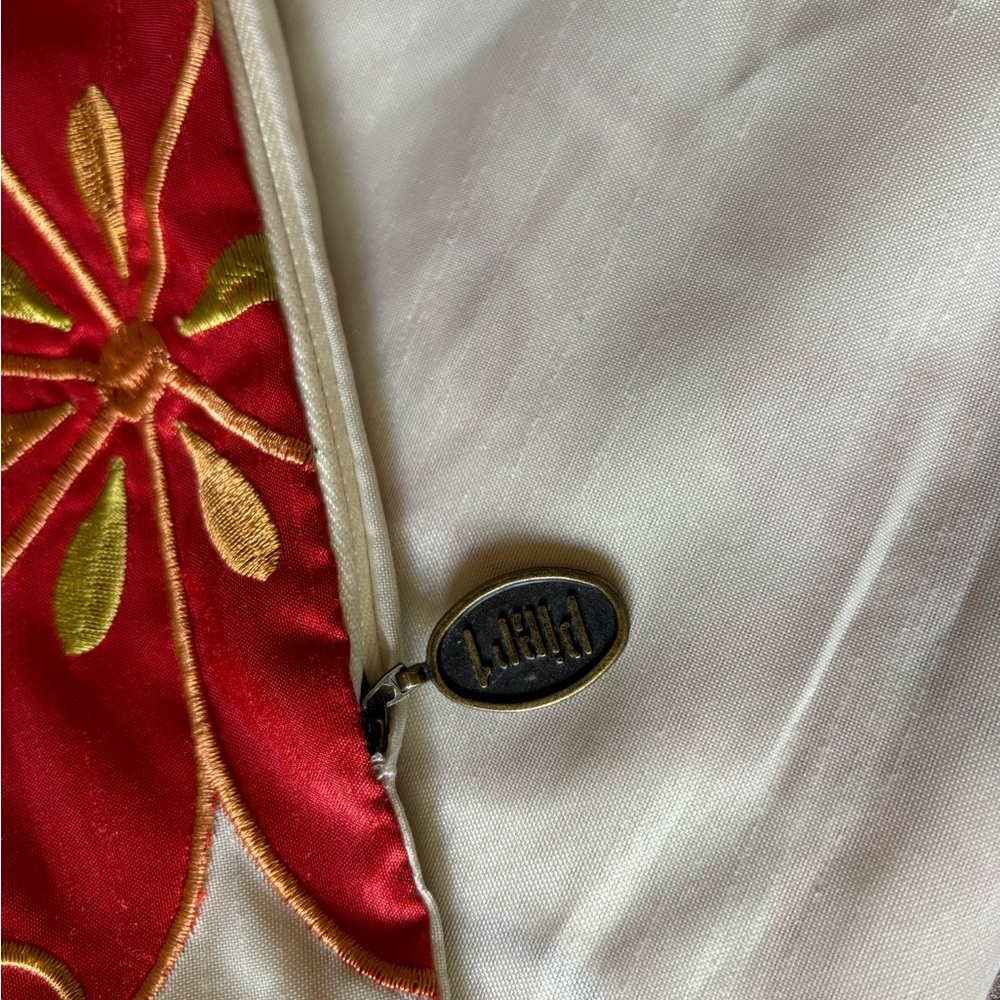Pillow case - Picture 6 of 6